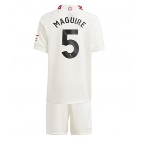 Lacne Dětský Futbalové dres Manchester United Harry Maguire #5 2023-24 Krátky Rukáv - Tretina (+ trenírky)